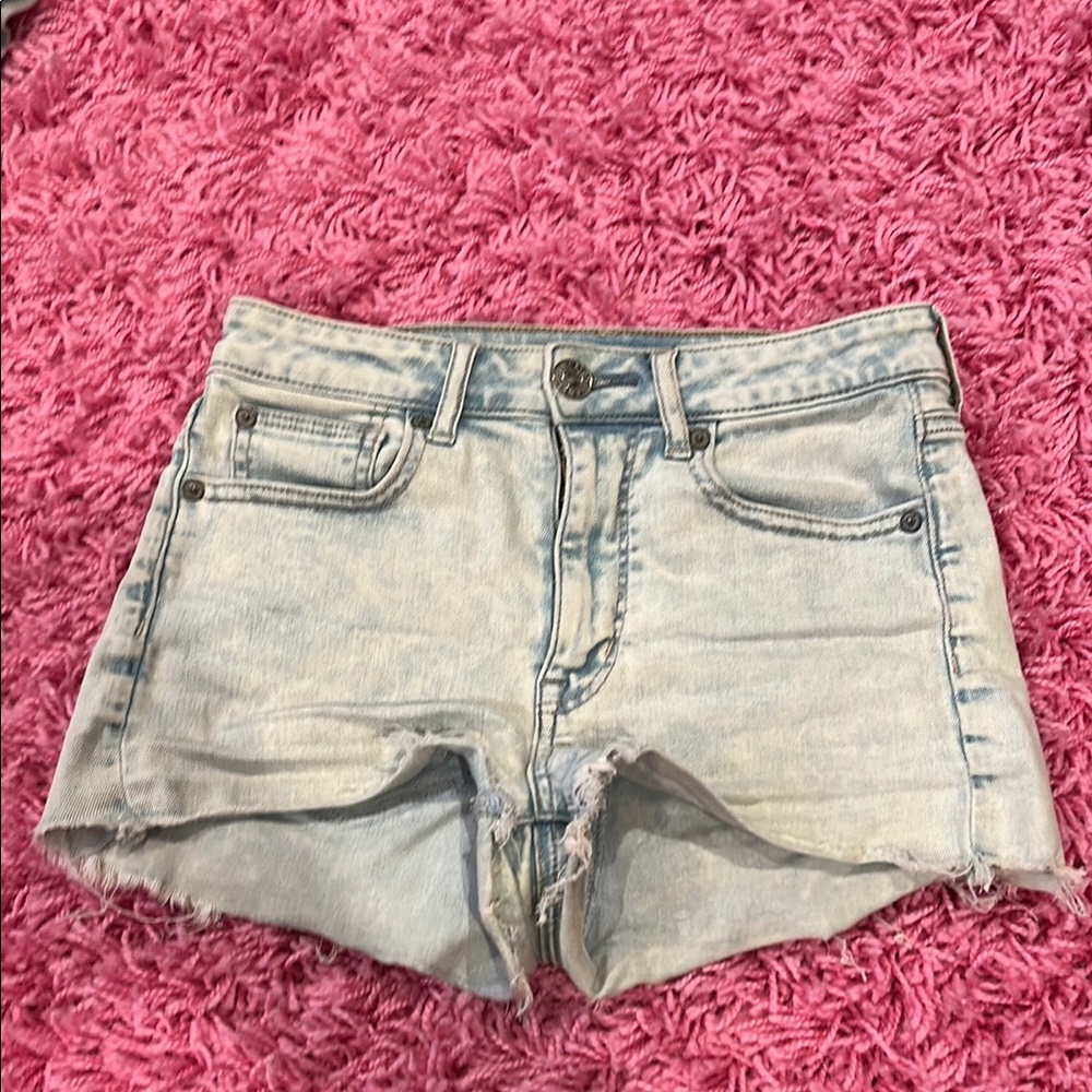 American Eagle light wash jean shorts
